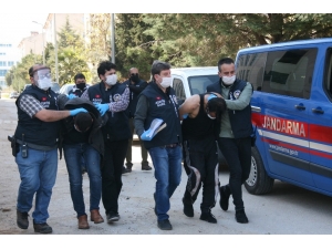 Polis Haftası’nda 2 Polisi Darp Eden Şahıslar Adliyeye Sevk Edildi