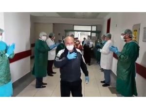 Korona Virüsü Yendiler Alkışlarla Taburcu Oldular