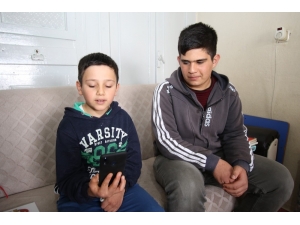 Küçük Yasin’den ’Biz Bize Yeteriz Türkiyem’ Kampanyası’na Destek