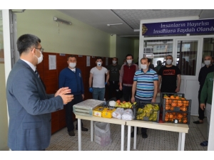 Hakim Ve Savcılardan Karantinadaki Gardiyanlara Meyveli, Tatlılı Doping