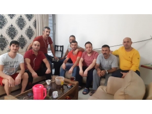 Bangladeş’te Mahsur Kalan Karslı İşçiler Türkiye’ye Dönmek İstiyor