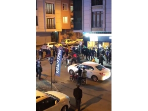 İstanbul’da Market Ve Fırın Kuyruğundaki Vatandaşlar Birbirine Girdi