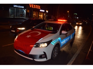 -Malatya’da Polislere Alkışlı Kutlama