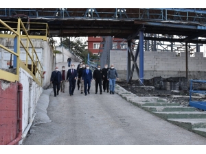 Vali Deniz, Göçük Meydana Gelen Madende İncelemelerde Bulundu