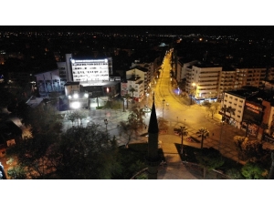 Sokağa Çıkma Yasağı Sonrası Denizli Hayalet Şehre Dönüştü