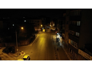 Sokağa Çıkma Yasağı Nedeniyle Boşalan Sokaklar Havadan Görüntülendi