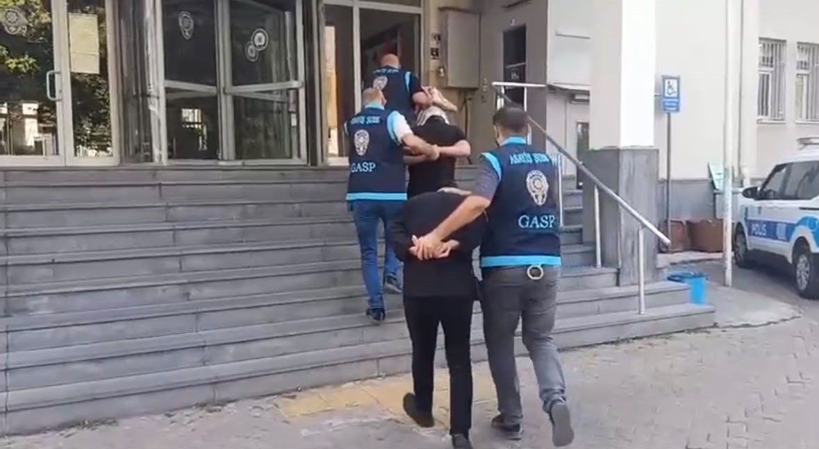 markete-molotoflu-saldiri-duzenleyen-3-sahis-yakalandi