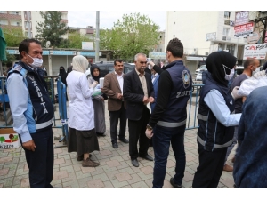 Cizre’de Ateş Ölçerli Ve Maskeli Pazar Denetimi