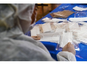 Büyükşehir Belediyesi: “Dağıttığımız Maskeler Standartlara Uygun”