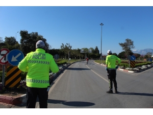 Antalya Sokağa Çıkma Yasağına Uyuyor