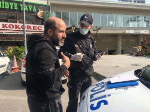 Sokağa Çıkma Yasağına Uymadığı İçin Para Cezası Kesilen Sürücü: “Hata Yaptık, Çıktık”