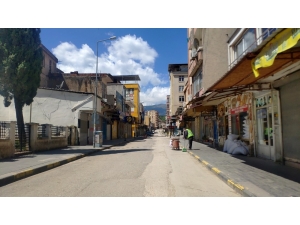 Yasak Devrede, Vatandaş Evinde