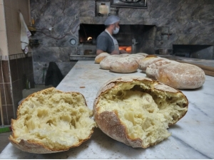 Fırınlarda "Sokağa Çıkma Yasağı" Mesaisi