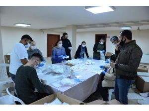 Süleymanpaşa Belediyesi 59 Kırsal Mahallesi İçin 32 Bin Maske Üretti