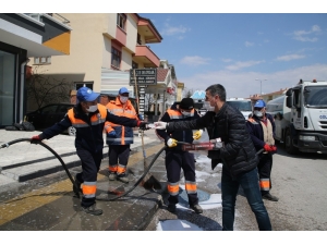 Gölbaşı Belediye Başkanı Şimşek: “Kimseyi Ekmeksiz Ve Susuz Bırakmayacağız"