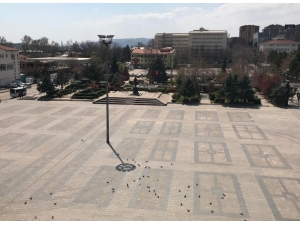 Kırıkkale Büyükşehir Olmadığı Halde Yasağa Uydu