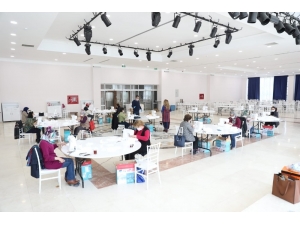 Burdur’da Maske Üretim Kapasitesi Arttırıldı