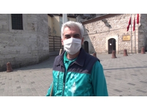 Temizlik Görevlisi: “Onlar Evde Kalsın Biz İşimizin Başındayız”