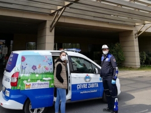 Servisi Kaçıran Hemşirenin Yardımına Zabıta Ekipleri Koştu