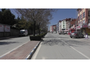 Konya’nın Beyşehir İlçesinde Cadde Ve Sokaklar Sessiz