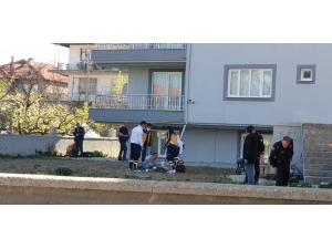 Kardeş Kavgasında Ağır Yaralanan En Küçük Kardeş Hayatını Kaybetti