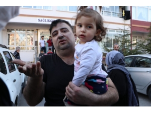 Ocakta Unutulan Yağ Parladı, Mutfak Yandı