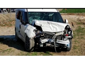 Çorum’da Trafik Kazası: 2 Yaralı