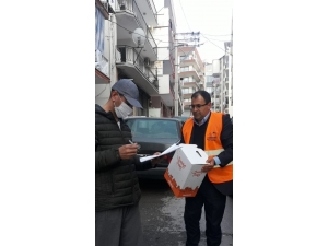 Kaymakamlıktan İhtiyaç Sahiplerine Gıda Yardımı