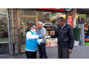 Sağlık Bakanlığınca Gönderilen Maskelerin Günlük Olarak Dağıtımına Başlandı