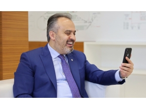 Başkandan Evlerinden Çıkamayan Vatandaşlara Görüntülü Takip