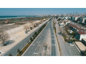 Sokağa Çıkma Yasağının 2’nci Gününde Boş Kalan İstanbul’un Sahilleri Havadan Görüntülendi