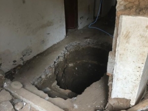 Define Avcıları Metruk Evde 10 Metrelik Çukur Kazmış