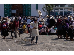 Meksika’da Salgına Rağmen Paskalya Ayini Düzenlendi