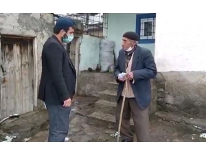 Sosyal Yardımlarla Geçinen Engelli Adamdan Duygulandıran Bağış