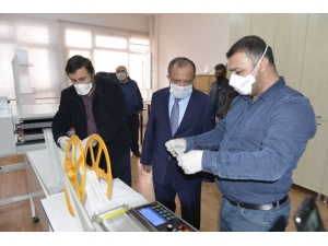 Sağlık Çalışanlarına Maske Ve Ara Öğün Verilmesine Başlandı