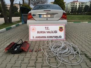 Sokağa Çıkma Yasağını Fırsat Bilen Hırsızlar Yakalandı