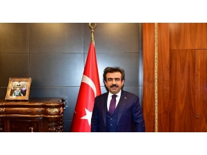 Vali Güzeloğlu’ndan Sokağa Çıkma Yasağına Uyan Vatandaşlara Teşekkür