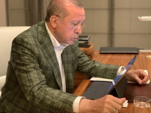 Fahrettin Altun, Cumhurbaşkanı Erdoğan’ın Fotoğrafını Paylaştı