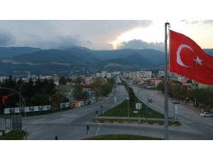 Nurdağı’nda Yasağa Uyuldu Sokaklar Boşaldı