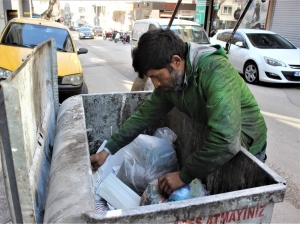 Günlük 50 Liraya Korona Virüse Meydan Okuyorlar