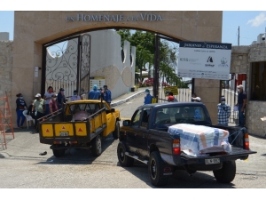 Sağlık Sistemi Çöken Ekvador’da Evlerden 700’den Fazla Ceset Toplandı