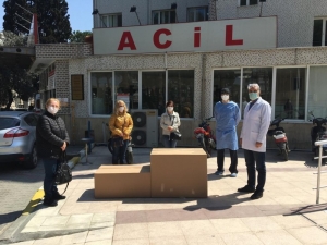 Yardımseverlerden Koruyucu Tulum Desteği