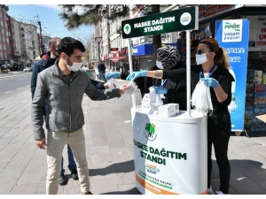 Mamak’ta Yeni Hafta Maske Dağıtımı İle Başladı