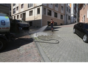 Eyüpsultan’ın Cadde Ve Sokakları Temizlendi