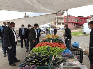 Kaymakam Şekerci Semt Pazarını Denetledi