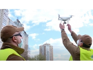 Ukrayna’da Karantinaya Uymayanlar Drone İle Yakalanıyor