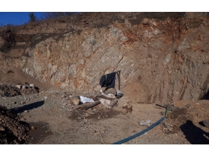 Elazığ’da Kaçak Kazı Yapan Şahıs Suç Üstü Yakalandı