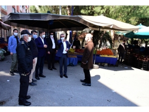 Manisa’da Fiziksel Alanı Yetersiz Pazar Yerleri Kapatılacak