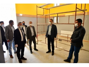 Çukurdere Mahallesi Kitap Kafe Hizmete Hazırlanıyor