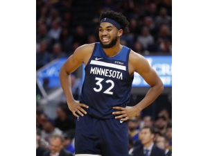 Karl-anthony Towns’ın Annesi, Korona Virüs Nedeniyle Hayatını Kaybetti